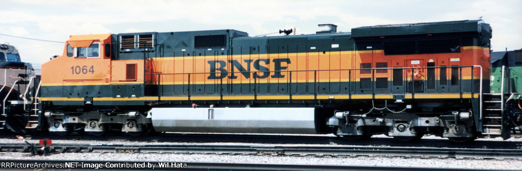 BNSF C44-9W 1064